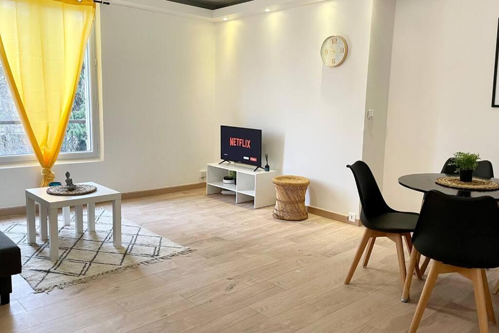 Le Royal Cosy - Spacieux T2 - Proche Chantilly, Paris & Asterix